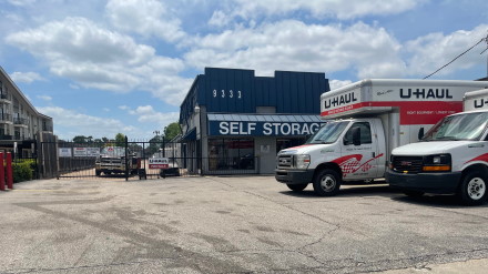 Virtual Tour of Your Storage Place in Houston, TX - Part 7 of 11